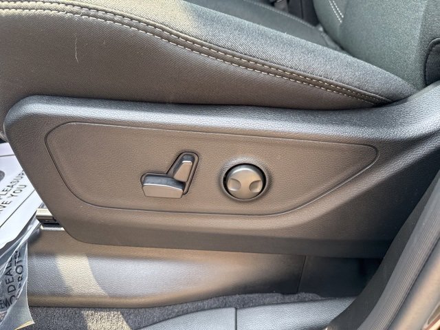 New 2026 RAM 1500 4x4 Crew Cab image 11