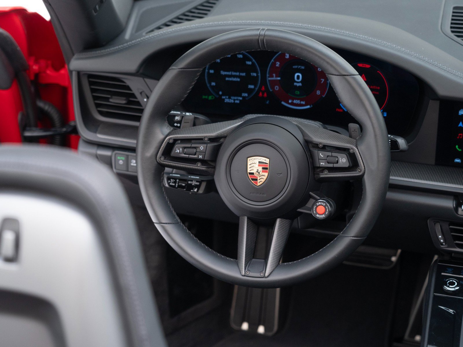 Certified 2025 Porsche 911 Carrera 4 GTS image 31