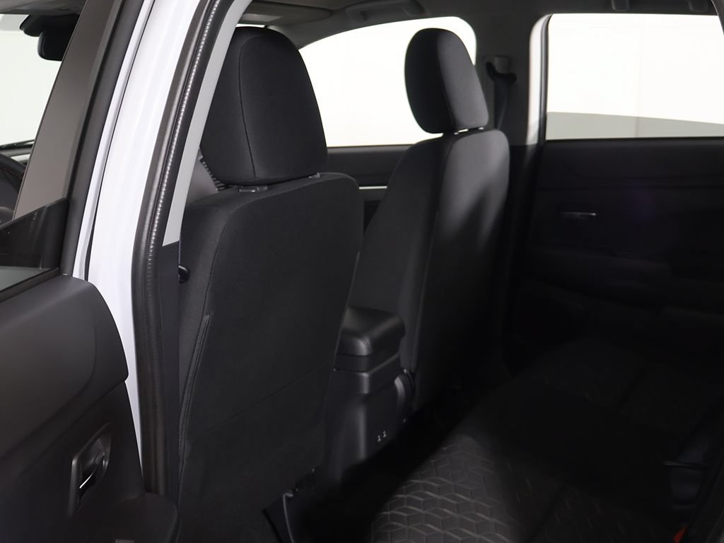 New 2026 Mitsubishi Outlander Sport LE AWD/4WD image 24