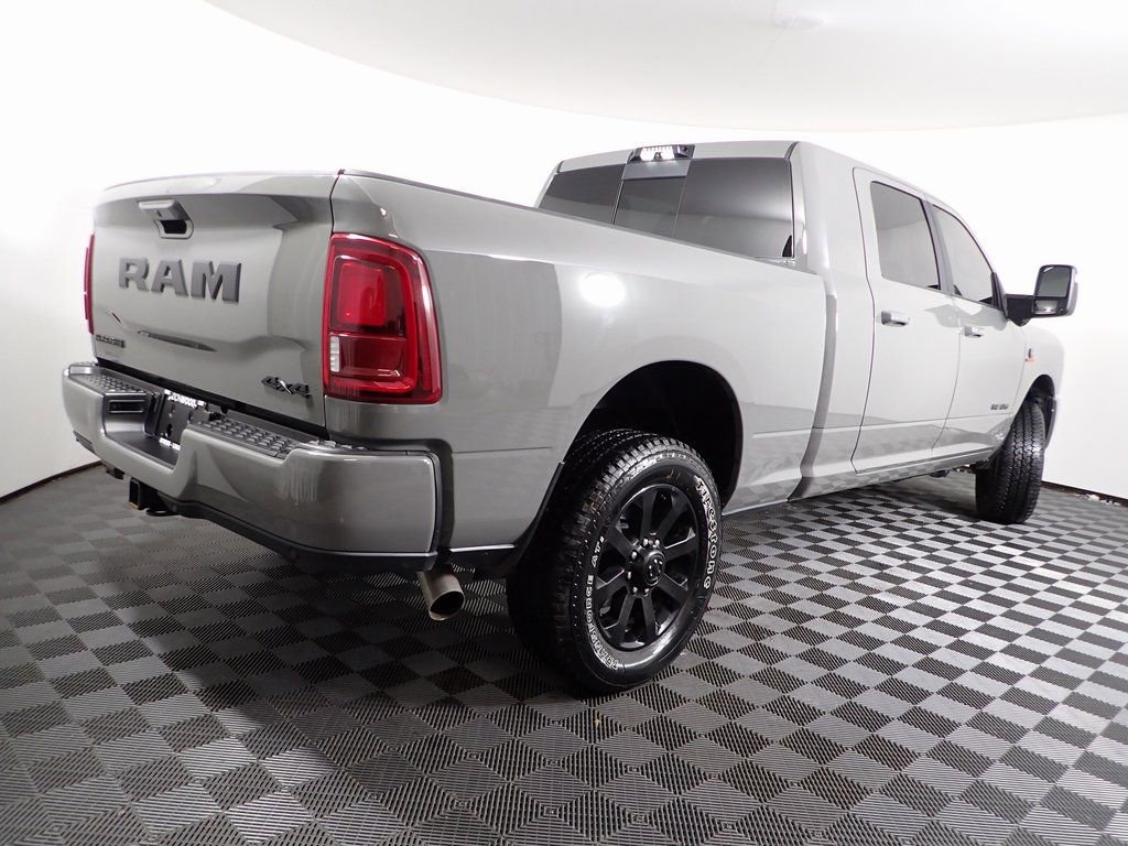 Used 2025 RAM 3500 Laramie w/ Night Edition image 15