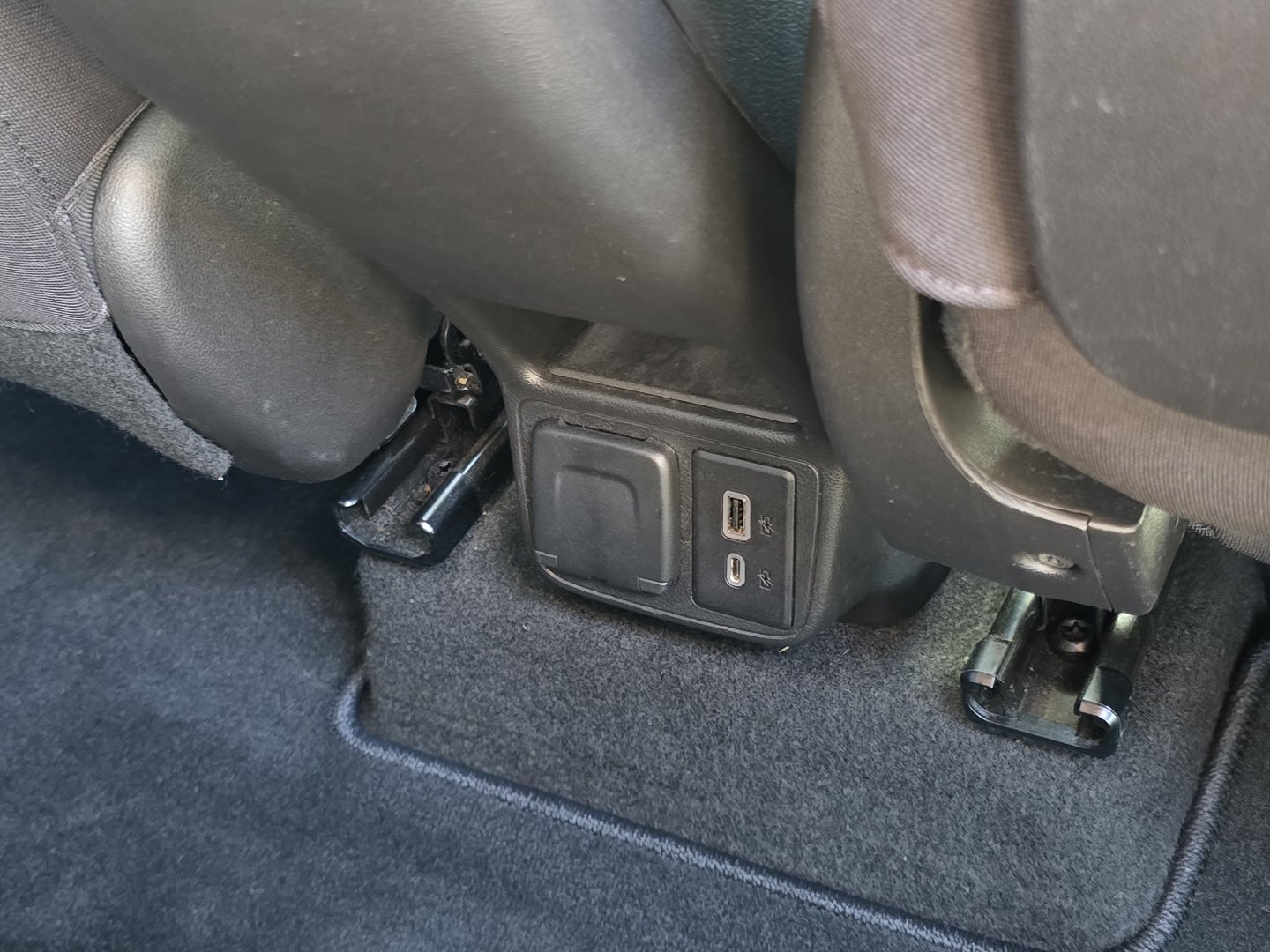 Certified 2022 Chevrolet TrailBlazer LT w/ Convenience Package FWD image 27