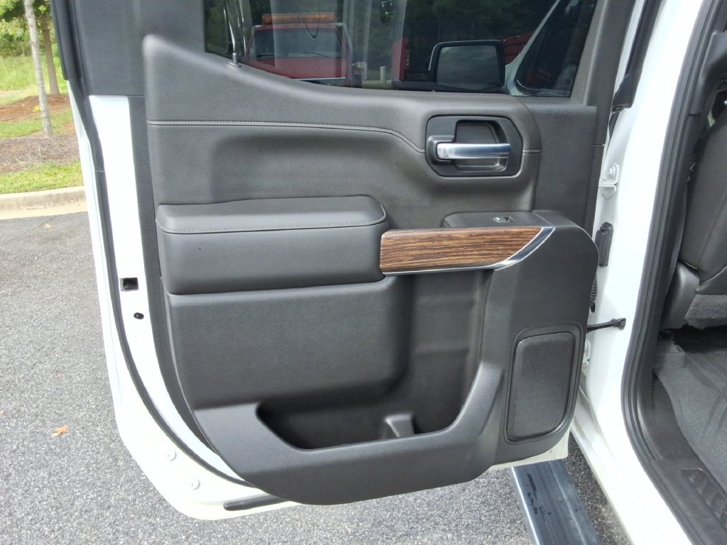 Certified 2020 Chevrolet Silverado 1500 High Country w/ Technology Package AWD/4WD image 19