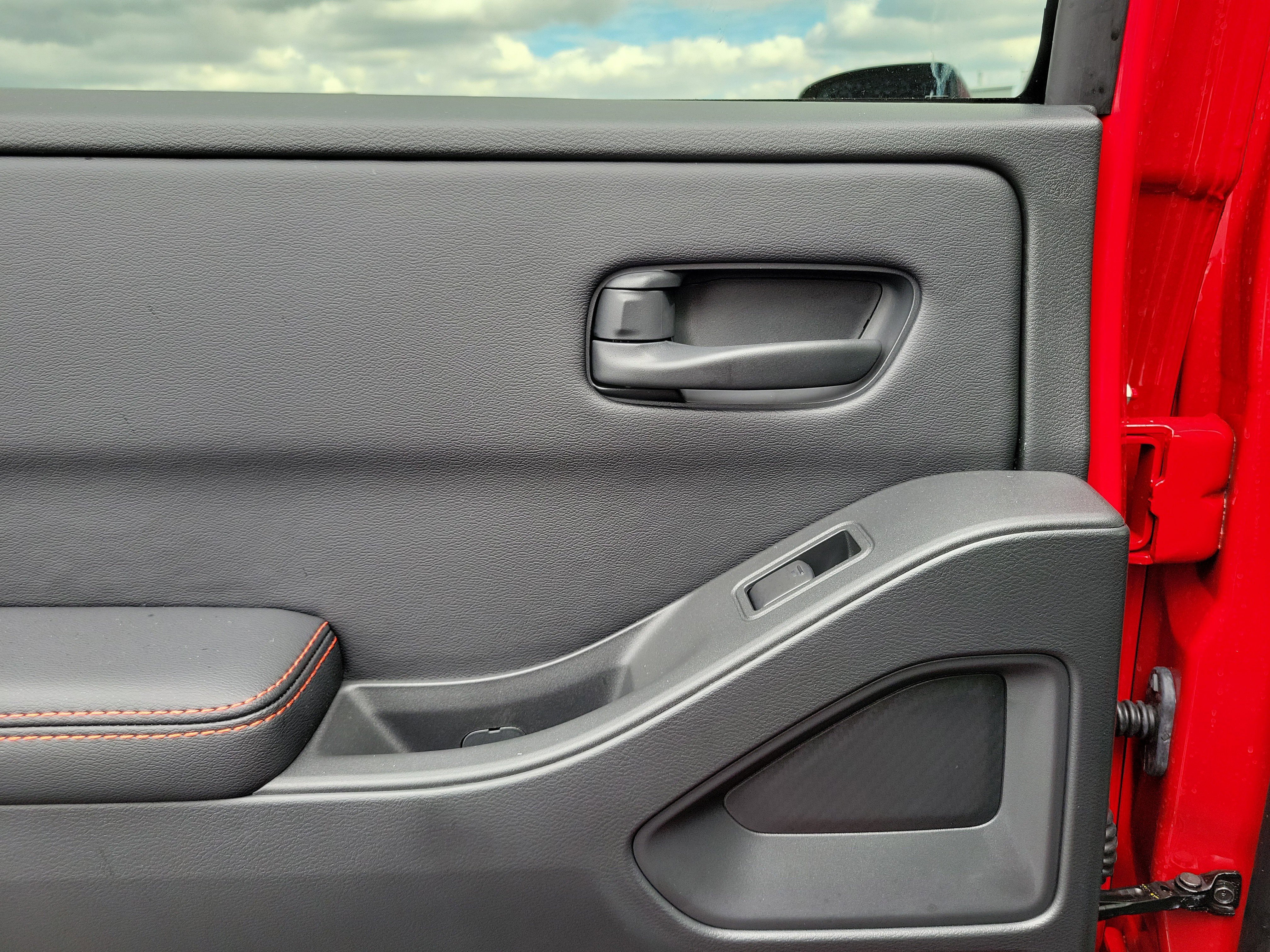 New 2026 Nissan Frontier PRO-4X image 12
