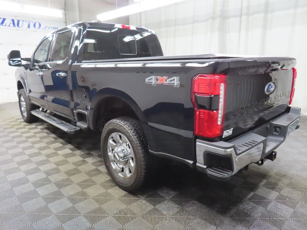 Used 2024 Ford F350 Lariat w/ Chrome Package image 5