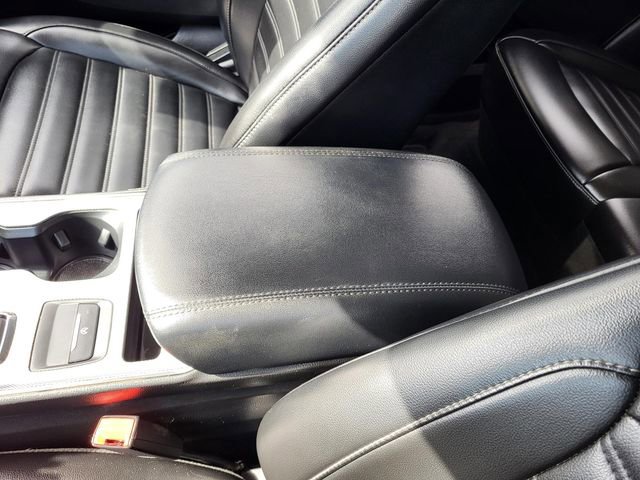 Used 2022 Ford Edge SEL image 13