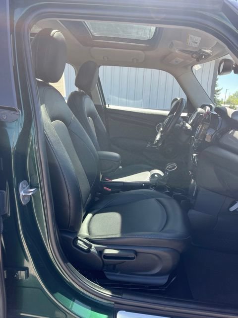 Used 2017 MINI Cooper 4-Door Hardtop FWD image 33