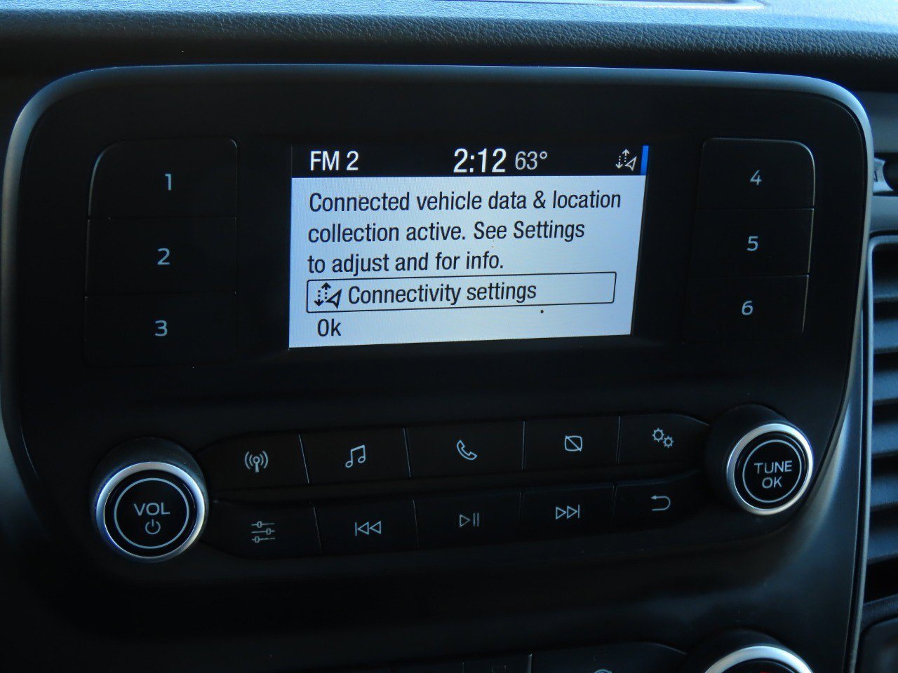 Certified 2023 Ford Transit 250 Medium Roof image 25