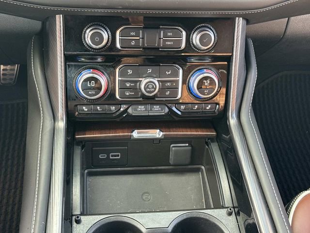 Used 2024 GMC Yukon Denali Ultimate image 27