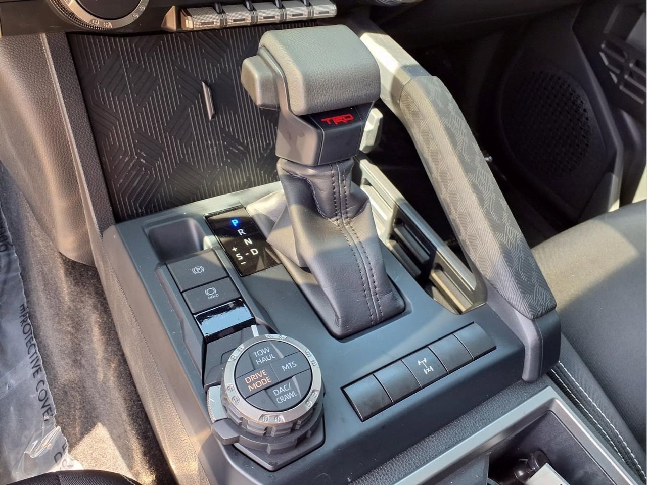 Used 2024 Toyota Tacoma TRD Off-Road image 23