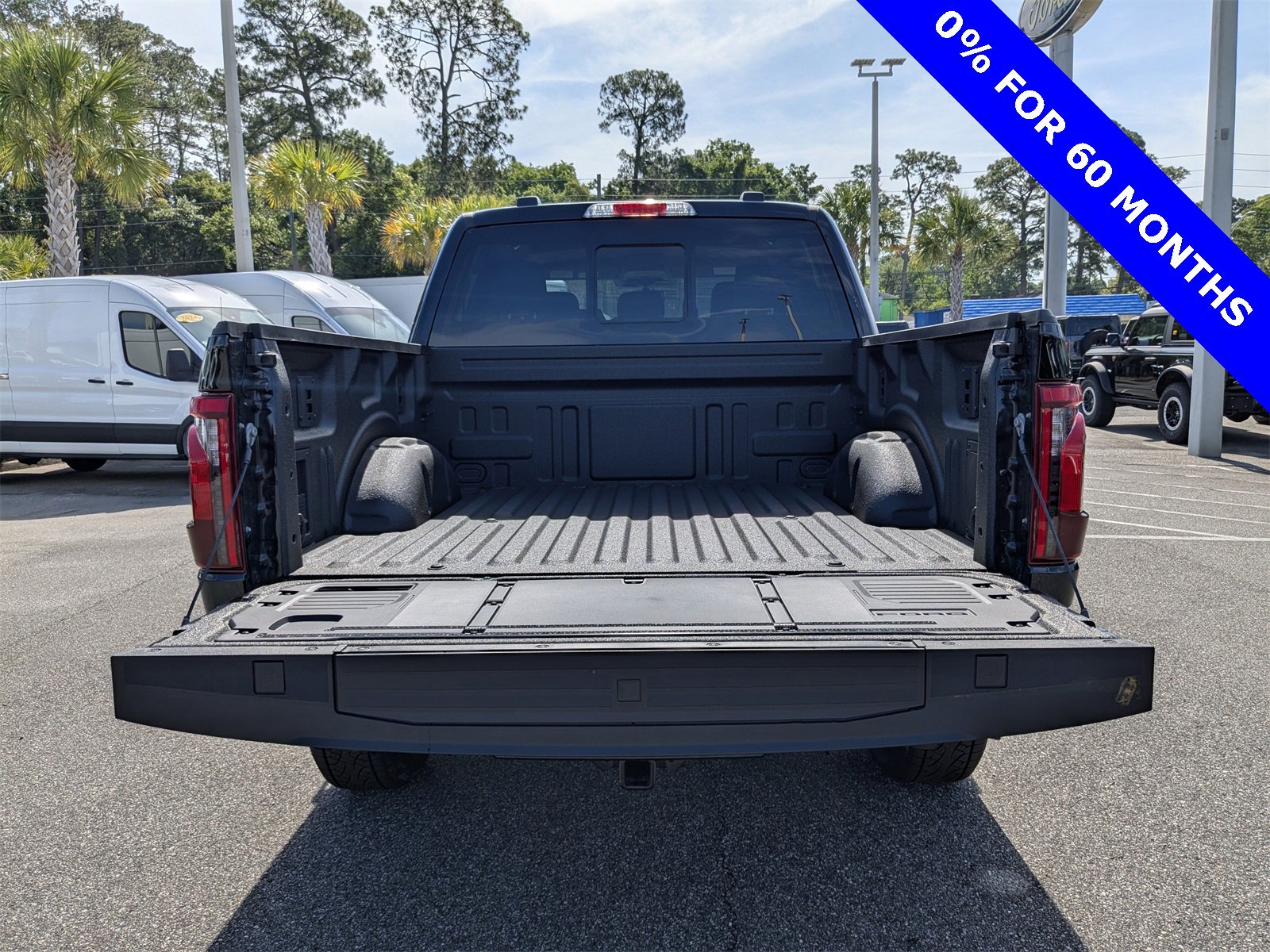 New 2025 Ford F150 XLT w/ Equipment Group 303A High image 22