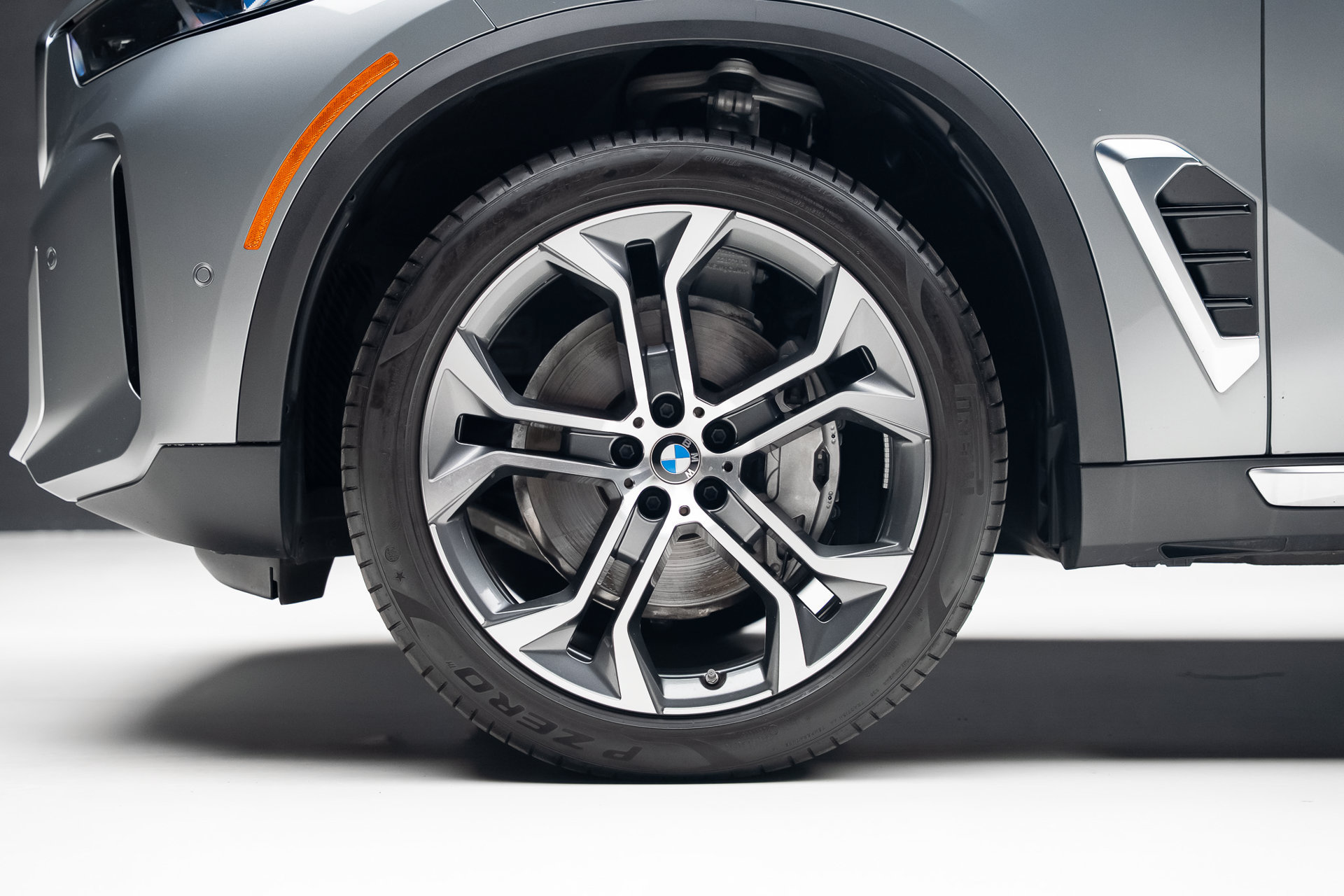Used 2026 BMW X5 sDrive40i RWD image 19