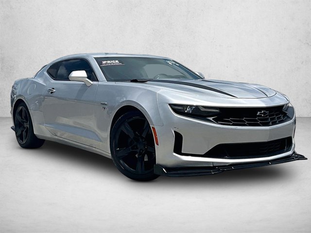 Used 2019 Chevrolet Camaro LT RWD image 12