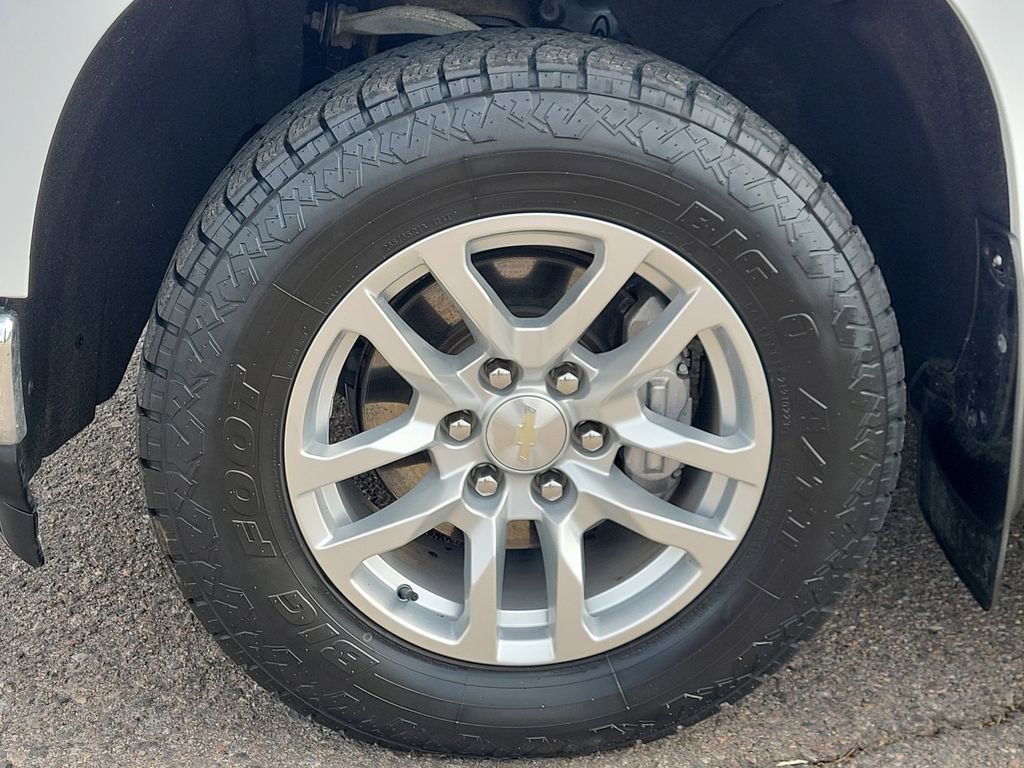 Used 2020 Chevrolet Silverado 1500 LTZ w/ LTZ Convenience Package image 17