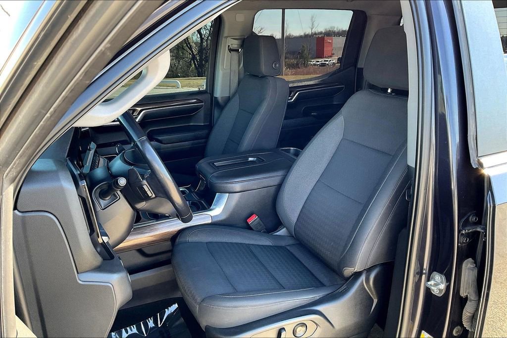 Used 2022 Chevrolet Silverado 1500 LT image 27