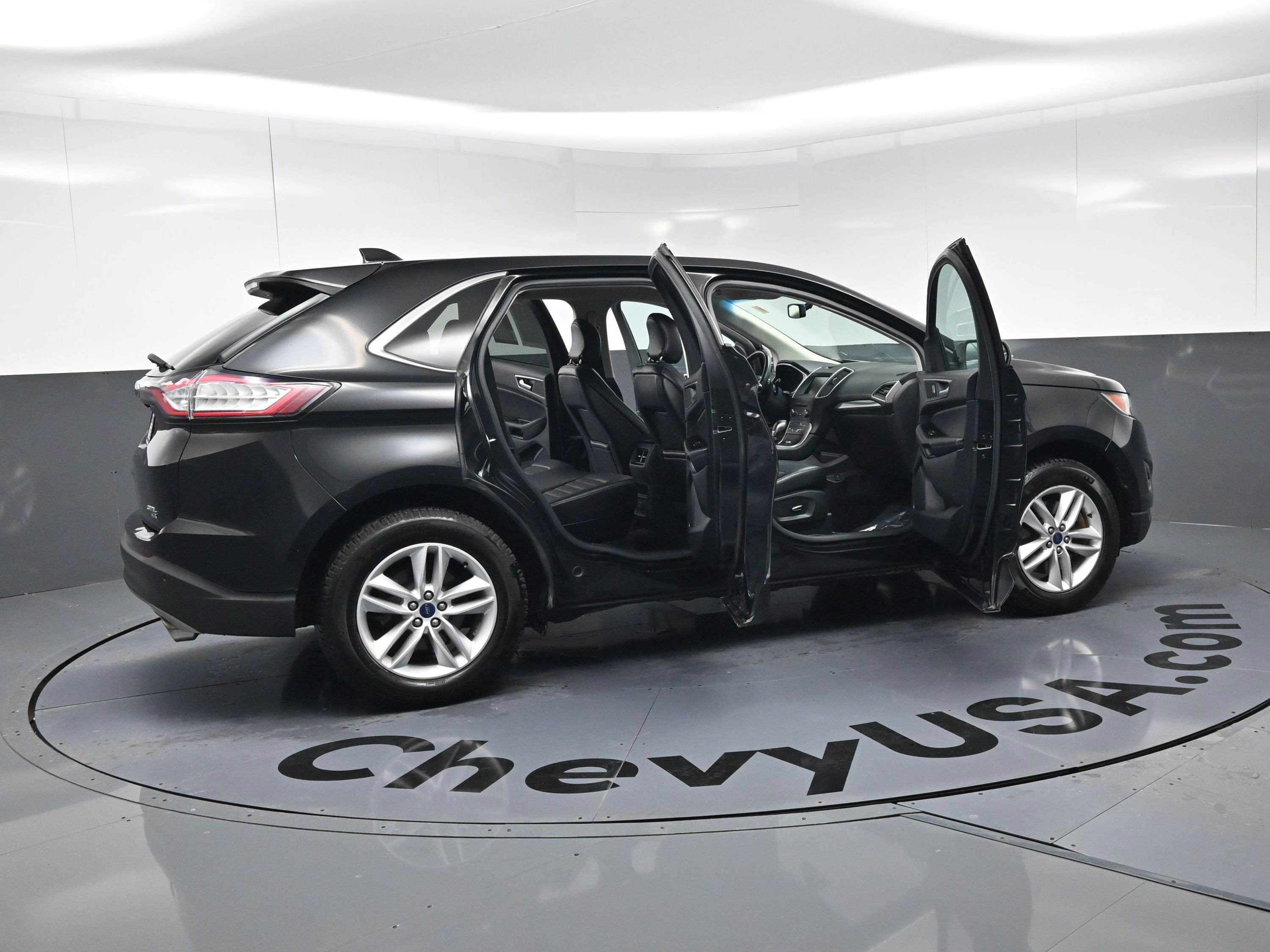 Used 2015 Ford Edge SEL w/ Equipment Group 201A image 24