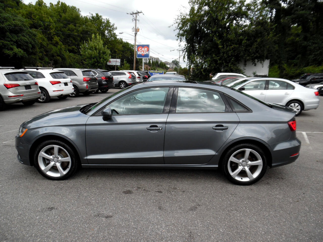 Used 2016 Audi A3 2.0T Premium image 2