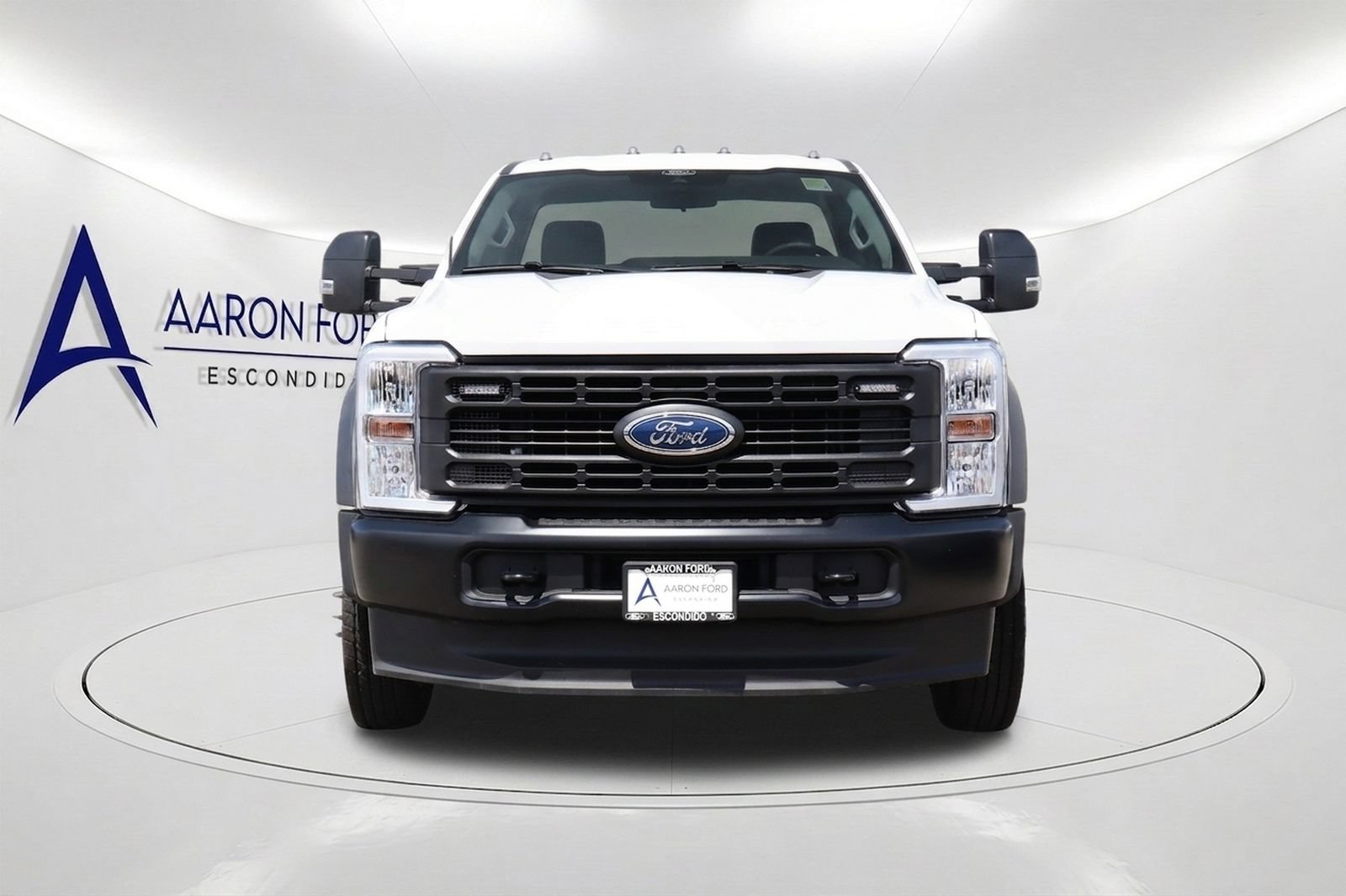New 2026 Ford F550 4x4 Regular Cab Super Duty image 2