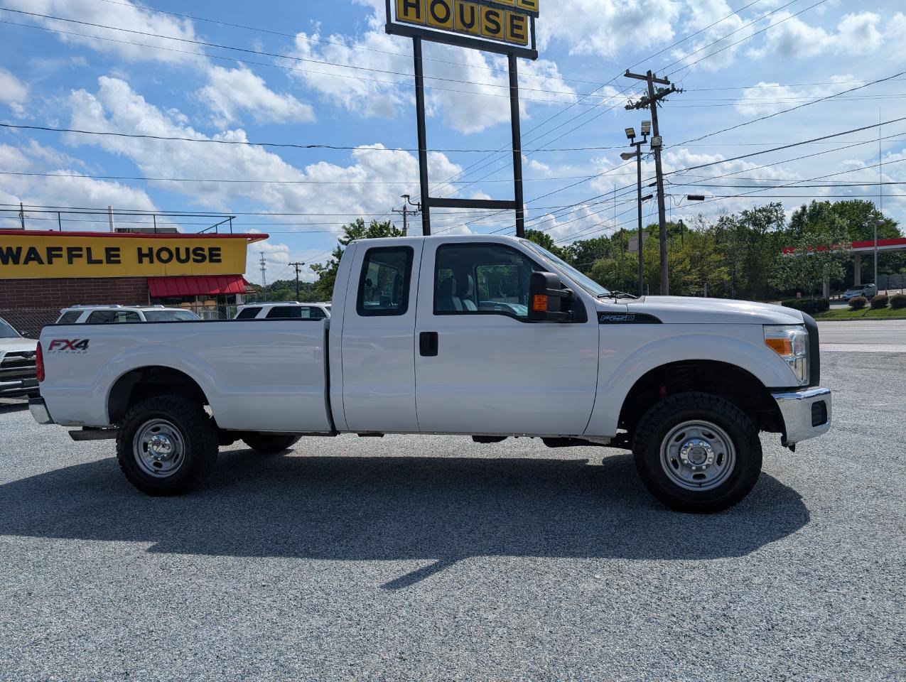 Used 2014 Ford F250 XL w/ Power Equipment Group AWD/4WD image 5