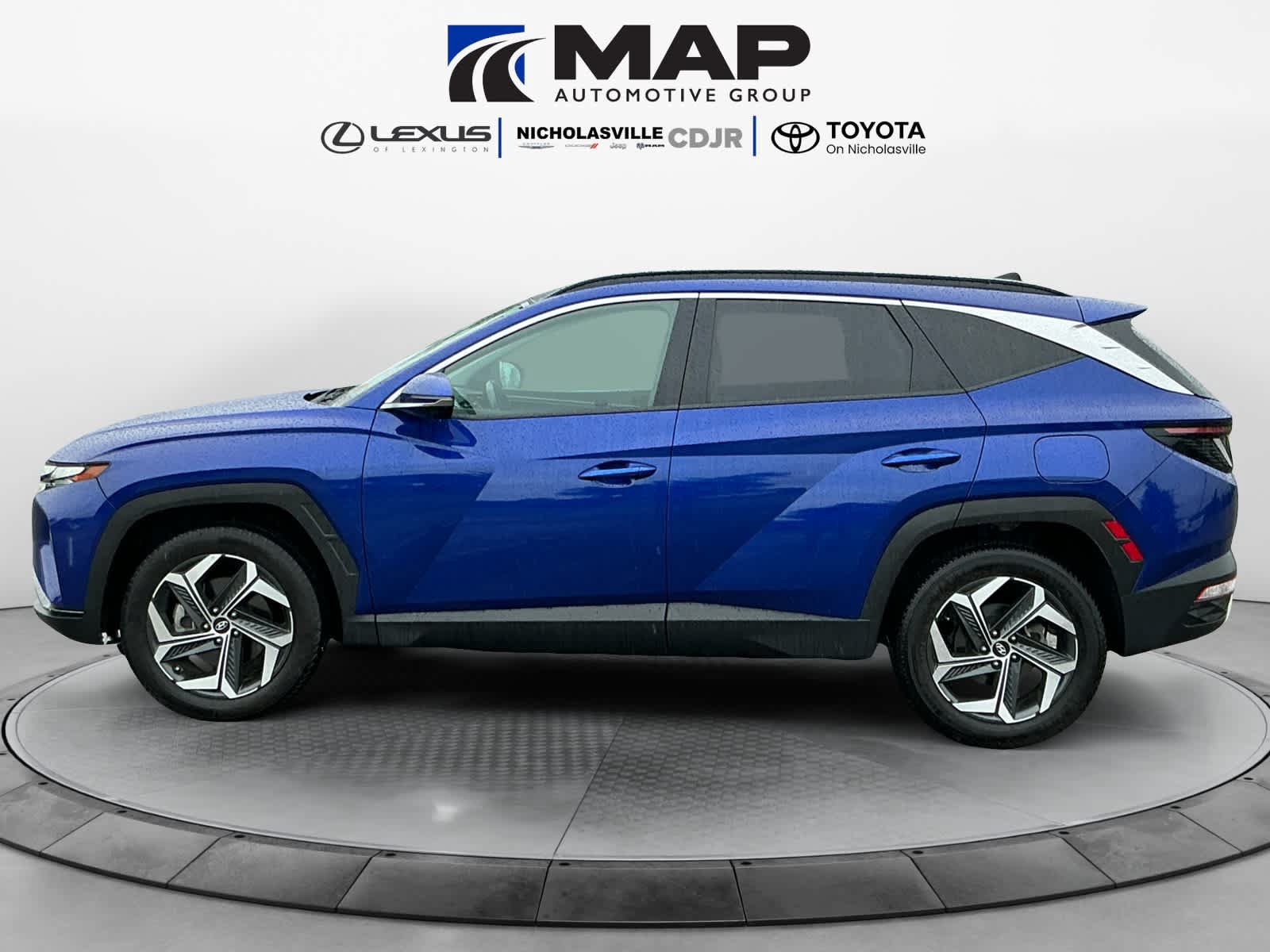 Used 2024 Hyundai Tucson Limited AWD/4WD image 2