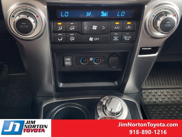 Used 2017 Toyota 4Runner Limited AWD/4WD image 19