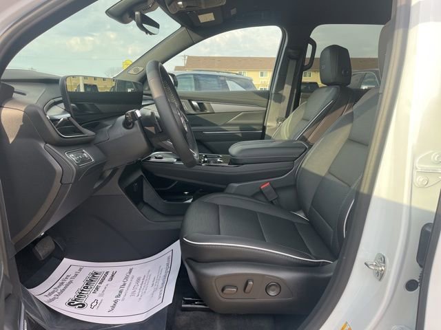 New 2026 Buick Enclave Sport Touring w/ Power Package FWD image 16
