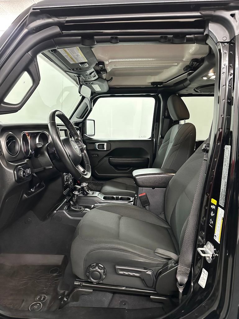 Used 2022 Jeep Wrangler Unlimited Sport image 10