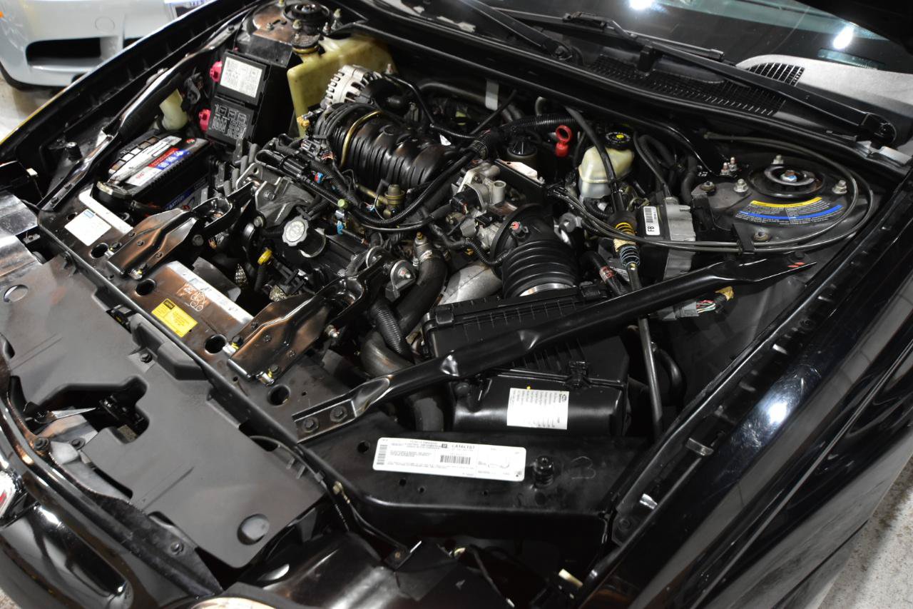 Used 2001 Chevrolet Monte Carlo SS w/ Preferred Equipment Group FWD image 34