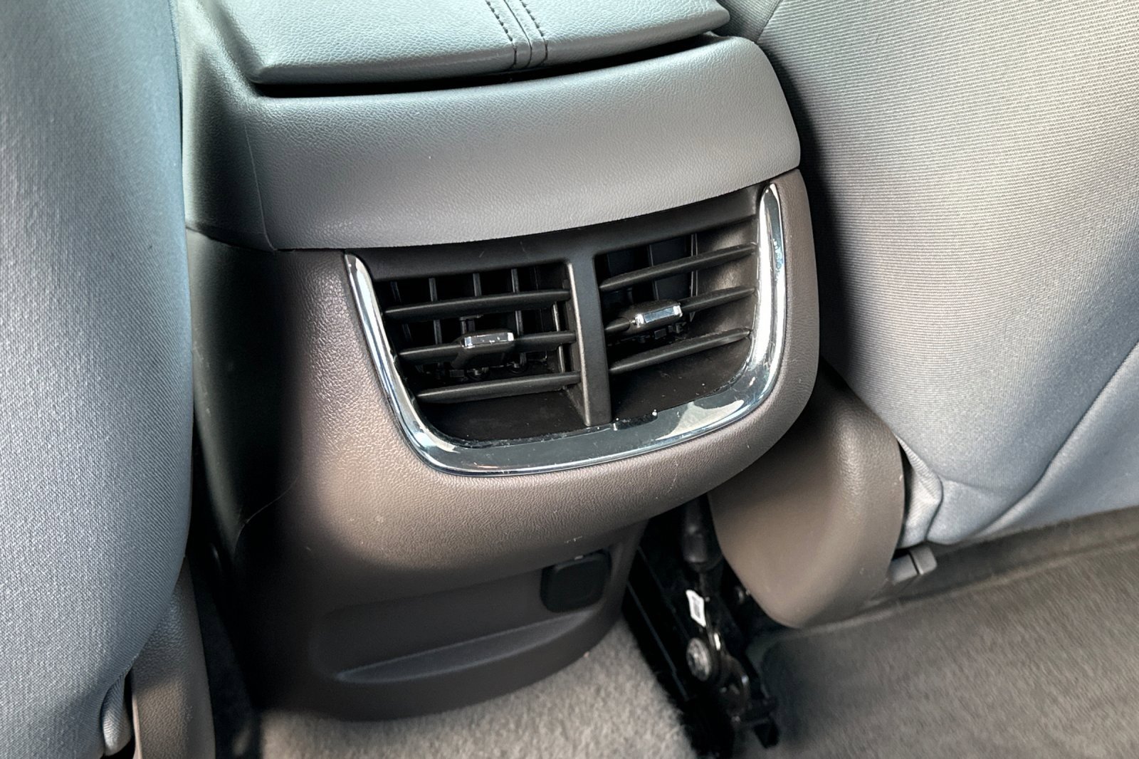 Used 2021 Chevrolet Malibu LT image 13