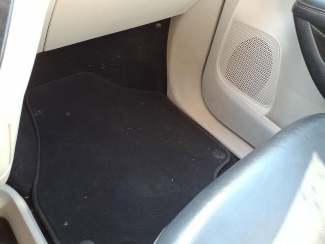 Used 2018 Chrysler Pacifica Touring-L FWD image 32