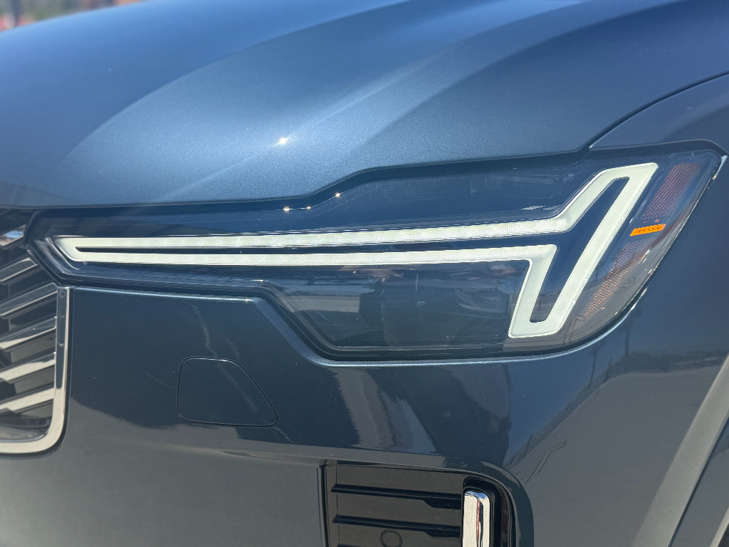 New 2026 Volvo XC90 B6 Plus w/ Protection Package Premier AWD/4WD image 10