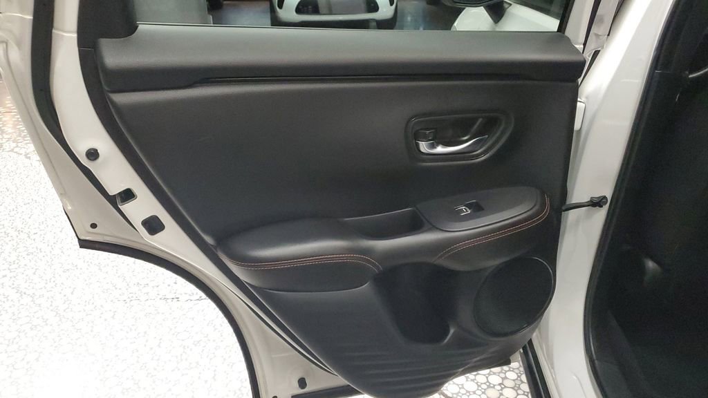 Used 2023 Honda HR-V Sport image 16