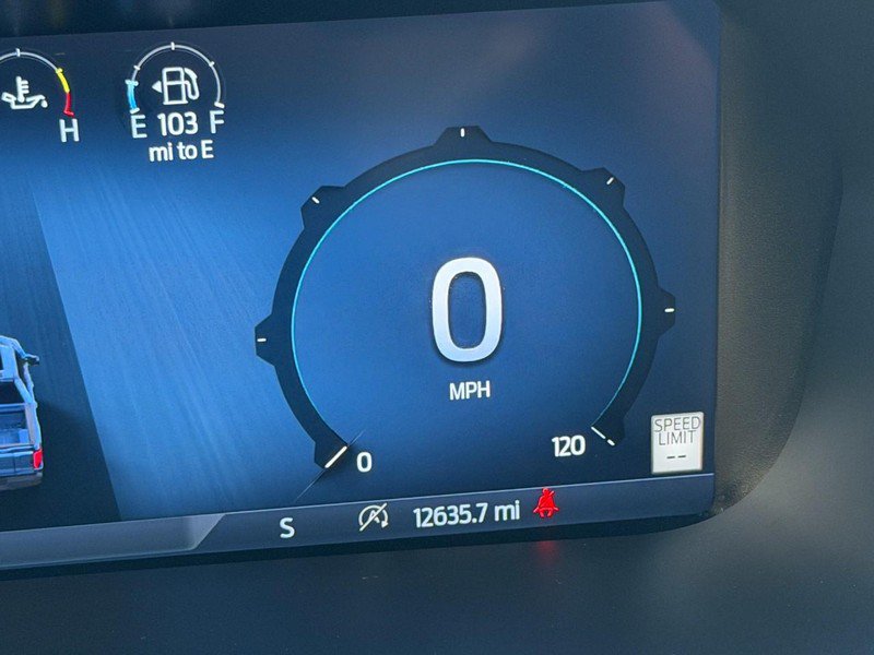 Used 2025 Ford F150 Lariat AWD/4WD image 34