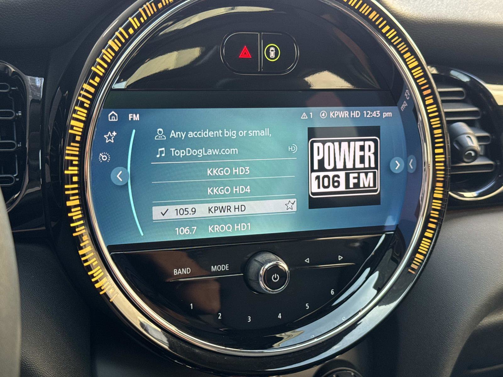 Certified 2023 MINI Cooper 4-Door Hardtop image 19