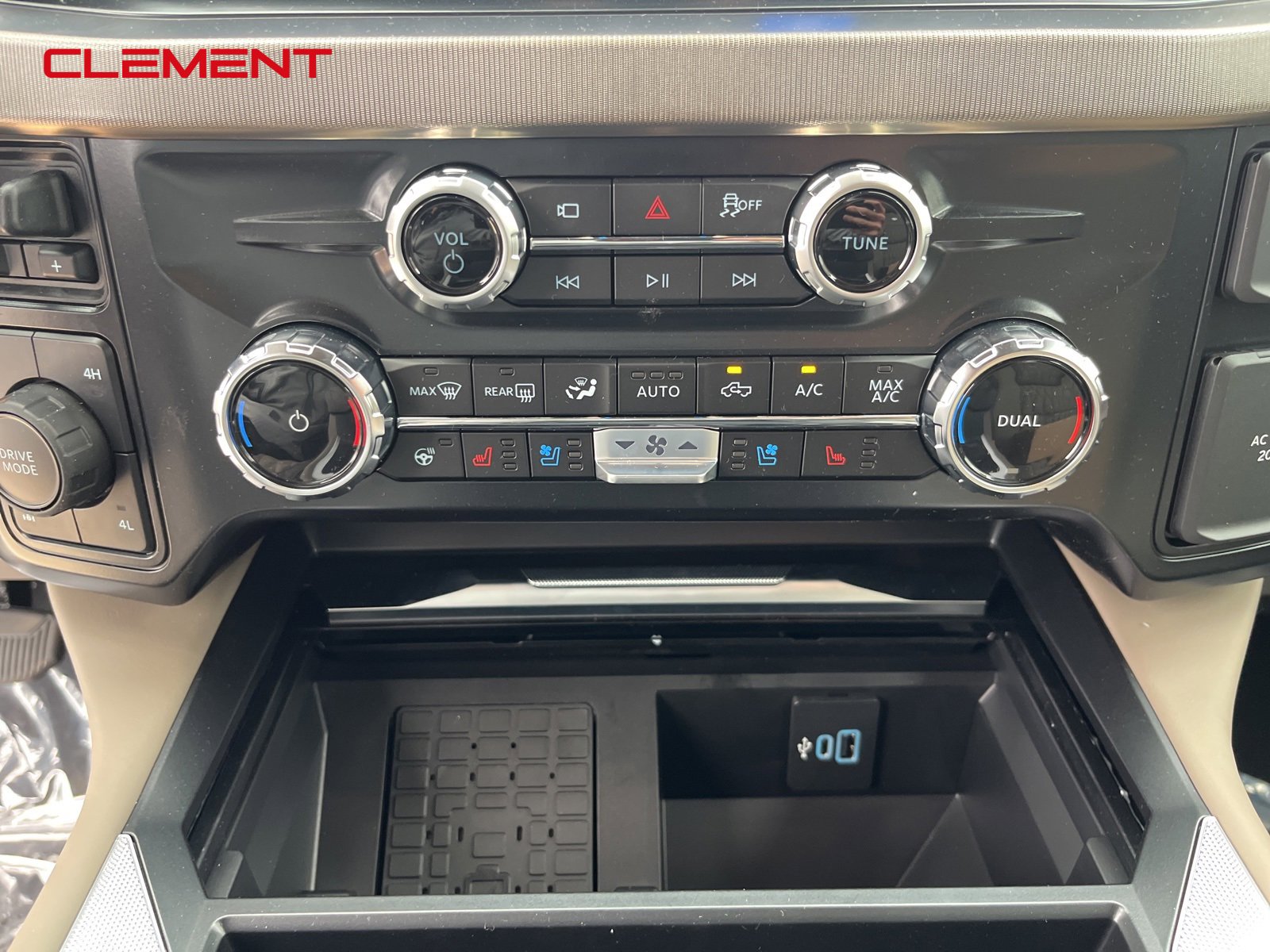 New 2026 Ford F250 Platinum image 21