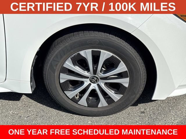 Used 2022 Toyota Corolla LE FWD image 5