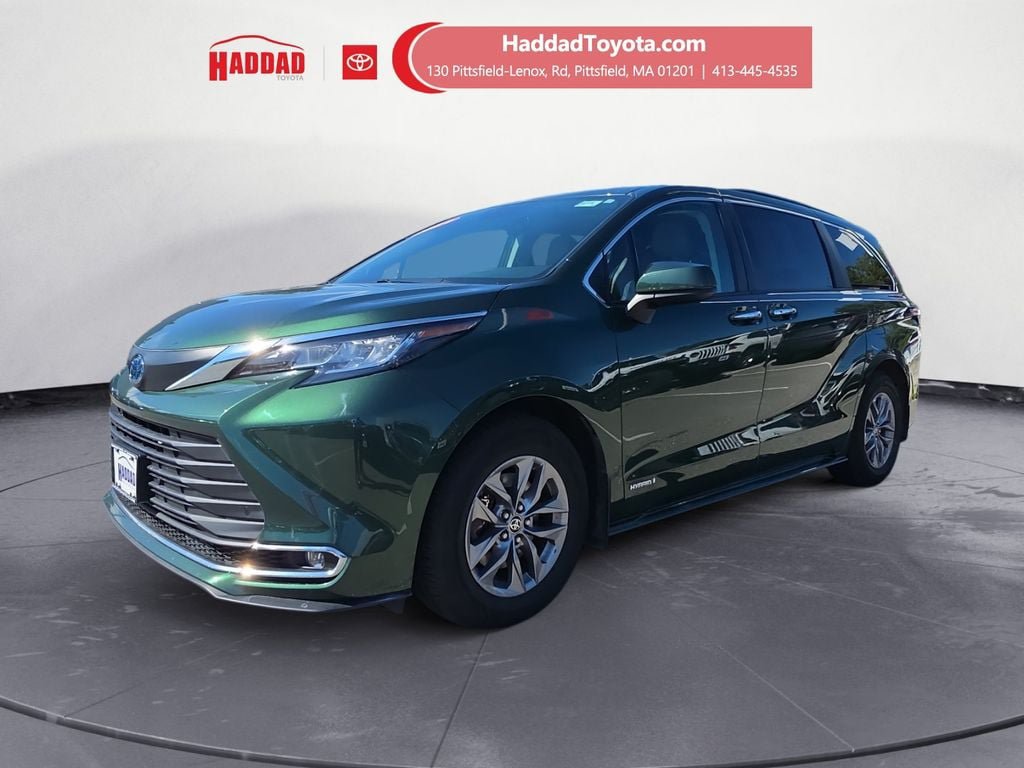 Used 2021 Toyota Sienna XLE w/ XLE Plus Package
