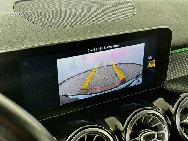 Used 2020 Mercedes-Benz GLB 250 4MATIC image 6