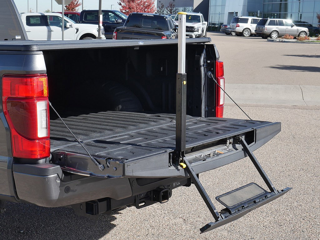 Used 2020 Ford F250 Platinum w/ FX4 Off-Road Package AWD/4WD image 74