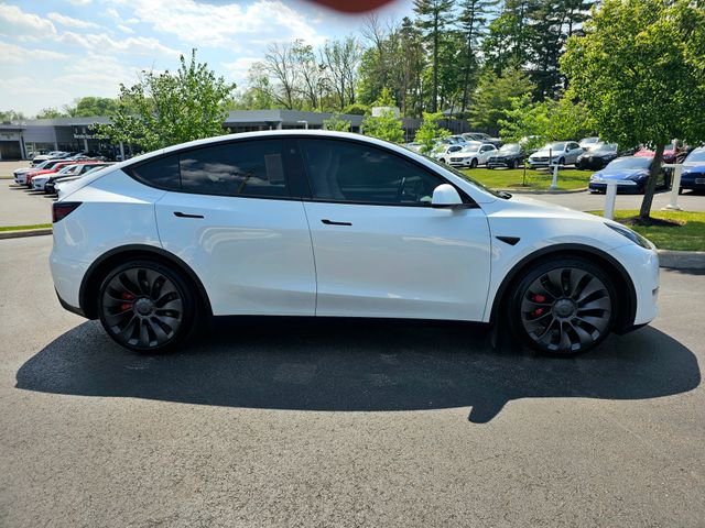 Used 2023 Tesla Model Y Performance AWD/4WD image 8