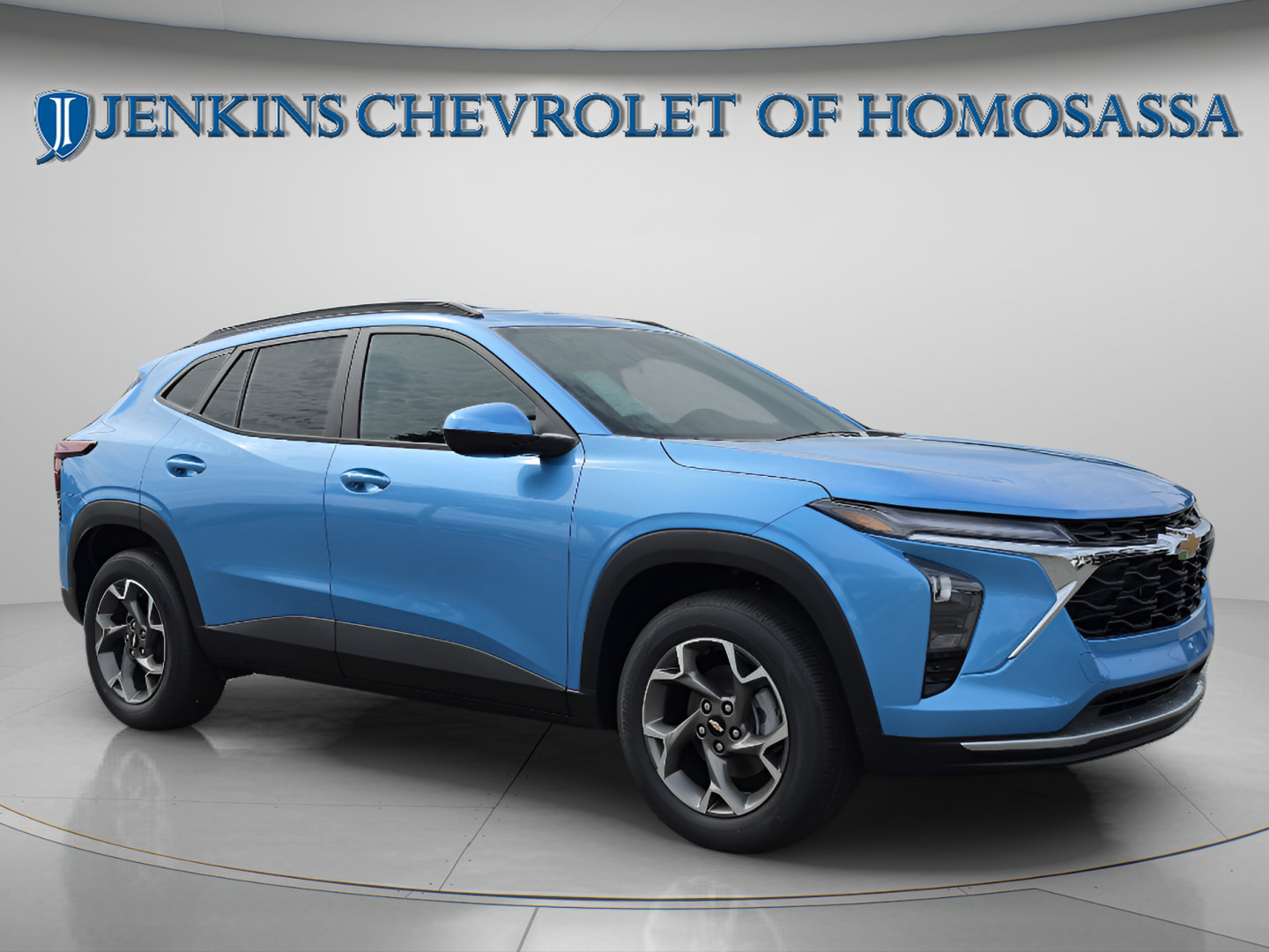 New 2026 Chevrolet Trax LT w/ Sunroof Package FWD image 2