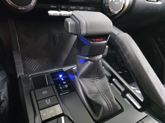 Certified 2025 Toyota Tacoma TRD Sport AWD/4WD image 20