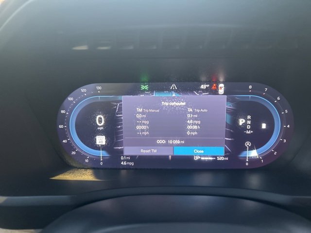 Certified 2025 Volvo XC90 B6 Plus image 21