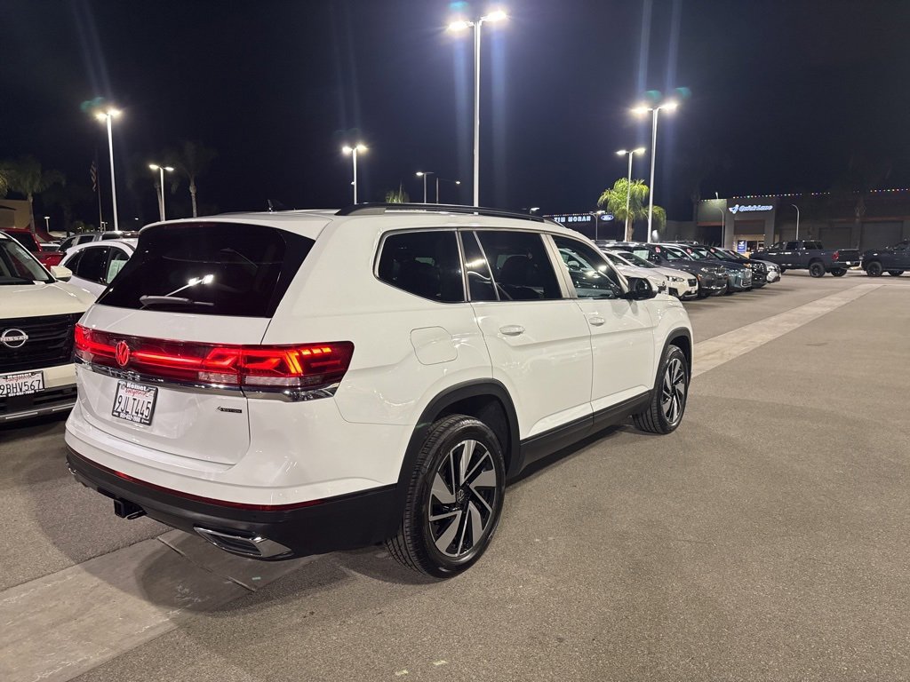 Used 2024 Volkswagen Atlas SE image 8