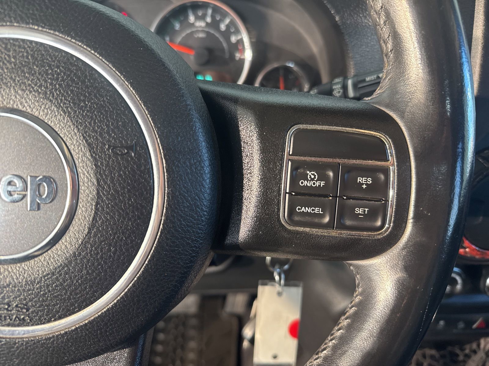 Used 2012 Jeep Wrangler Unlimited Sahara w/ Dual Top Group image 20