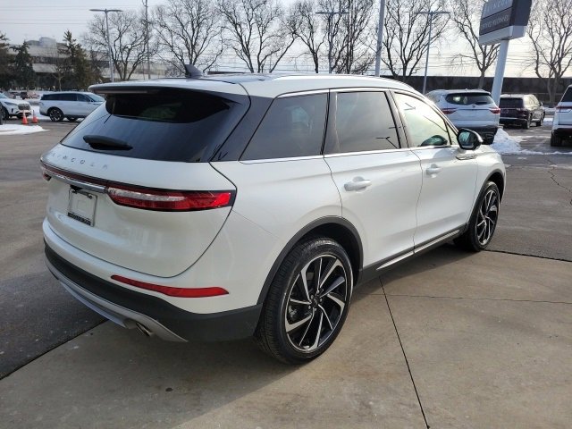 Certified 2024 Lincoln Corsair Reserve w/ Equipment Group 201A image 11