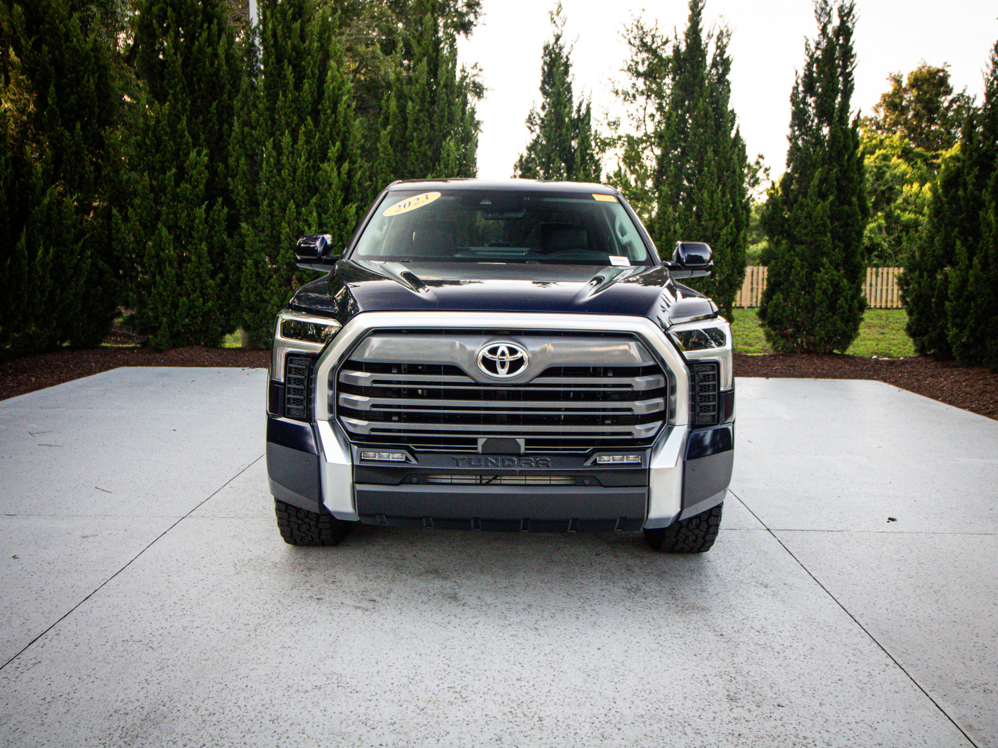 Used 2023 Toyota Tundra Limited w/ Power Package AWD/4WD image 3