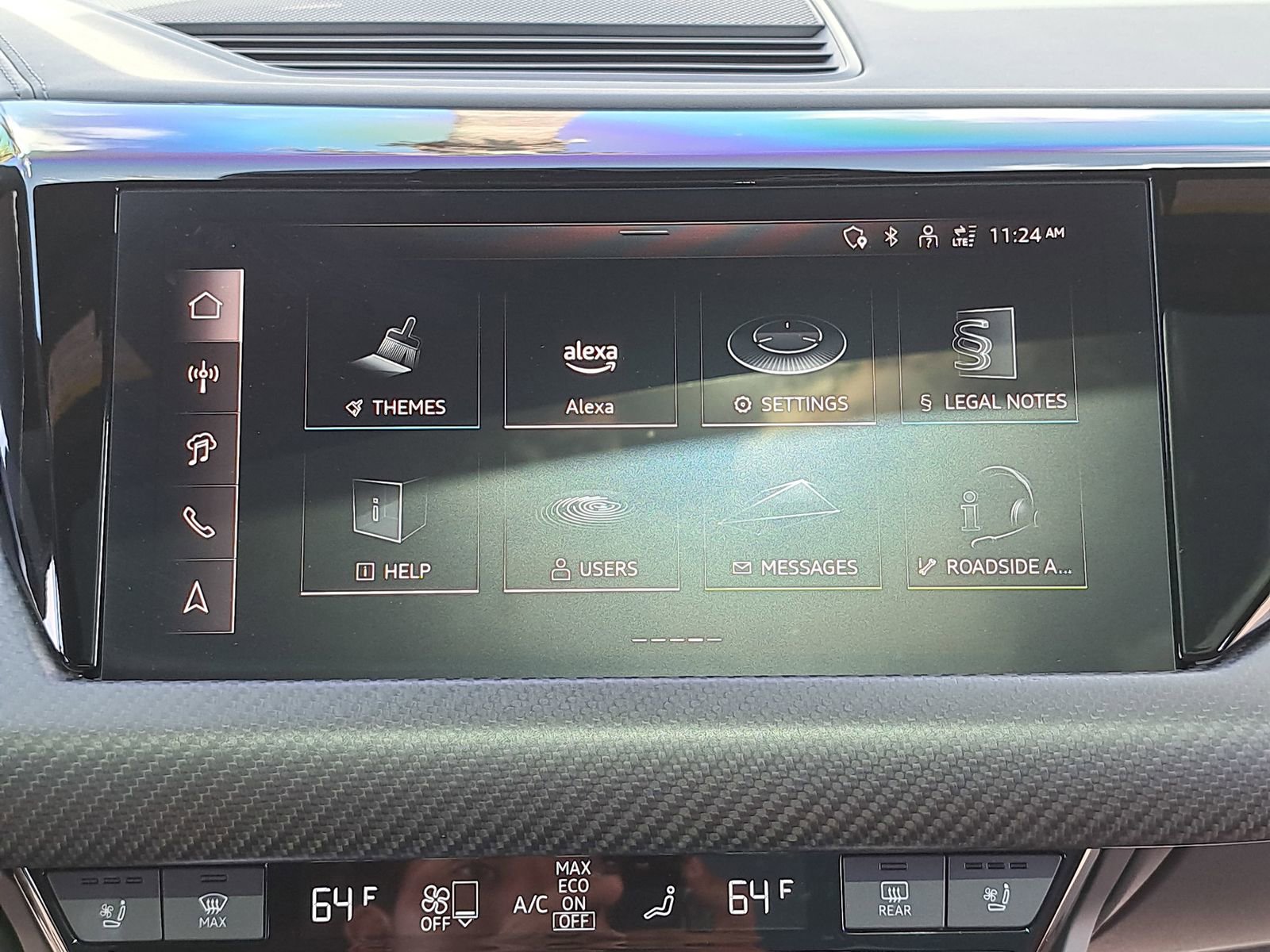 Used 2024 Audi RS e-tron GT w/ Carbon Performance Package image 25