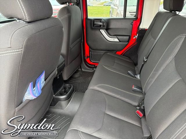 Used 2017 Jeep Wrangler Unlimited Sahara w/ Dual Top Group image 17