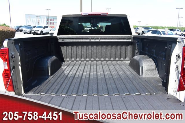 New 2026 Chevrolet Silverado 1500 Custom w/ Turbomax Blackout Package AWD/4WD image 9