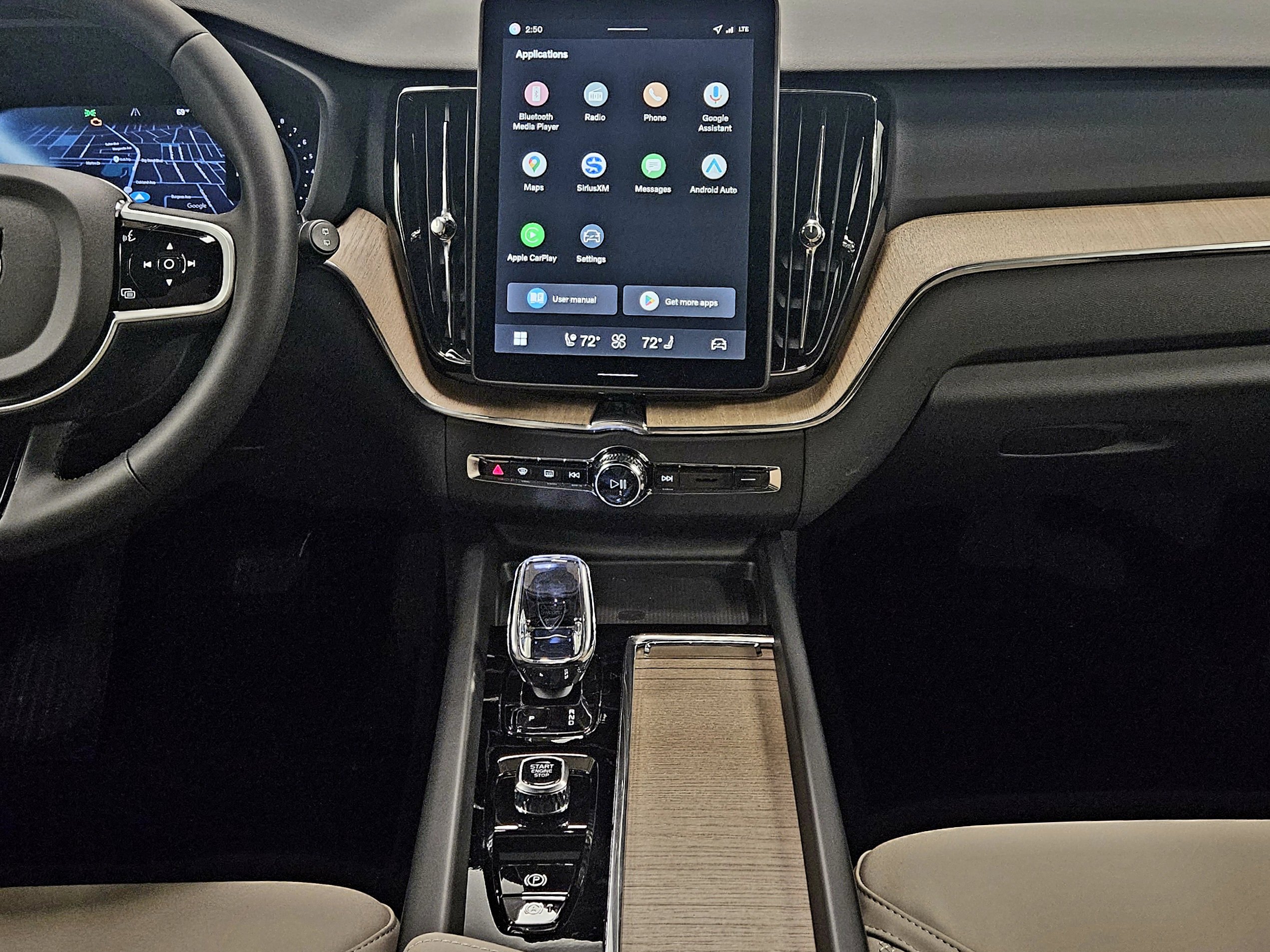 New 2026 Volvo XC60 B5 Core w/ Climate Package AWD/4WD image 16